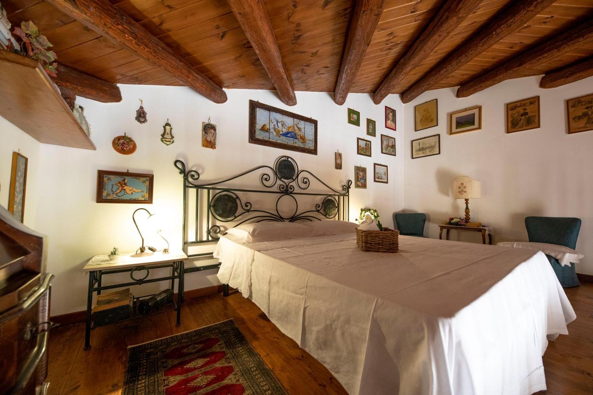 Familyholidays La Finestra Di Fronte Cefalu Ngoại thất bức ảnh